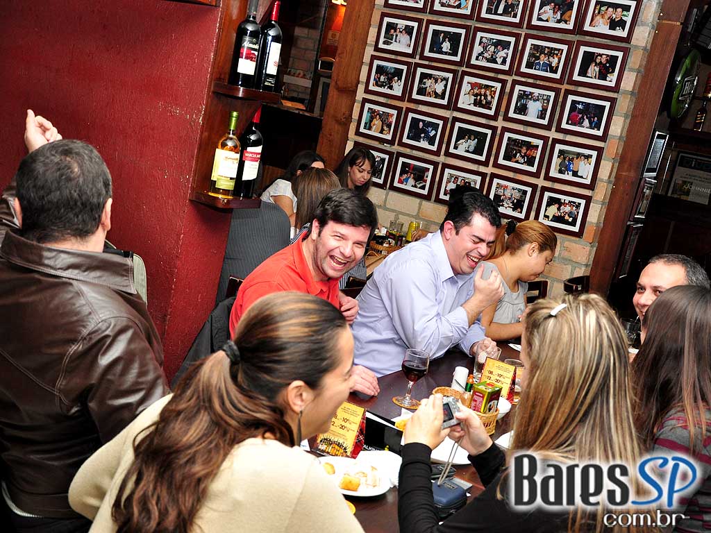 Happy hour no Bar Prainha Paulista Happy hour no Bar Prainha Paulista