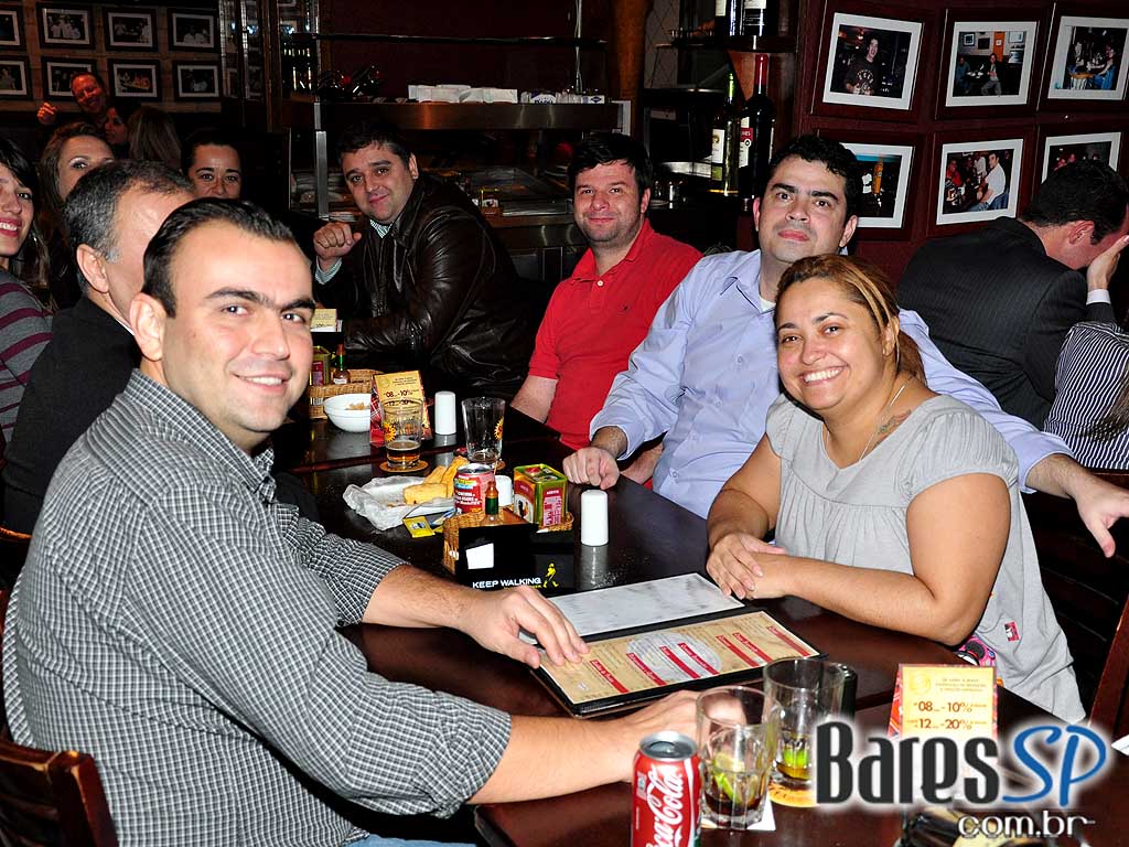 Happy hour no Bar Prainha Paulista Happy hour no Bar Prainha Paulista