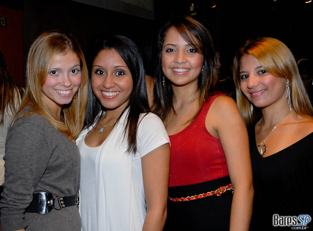 Algazarra e Da Villa no Espaço Santa Clara Algazarra e Da Villa no Espaço Santa Clara