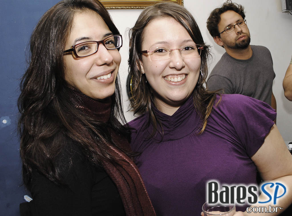 Cucumclovers no Casa Club Hostel Bar, na Vila Madalena Cucumclovers no Casa Club Hostel Bar, na Vila Madalena