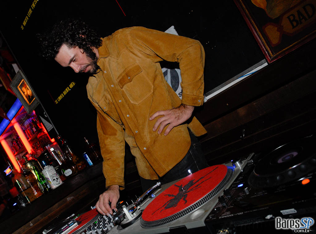 A Z Carniceria, que se manteve fiel à estrutura do primeiro açougue e matadouro da Rua Augusta, comemora seu primeiro aniversário com a estreia do projeto “Os Tremendões” A Z Carniceria, que se manteve fiel à estrutura do primeiro açougue e matadouro da Rua Augusta, comemora seu primeiro aniversário com a estreia do projeto “Os Tremendões”