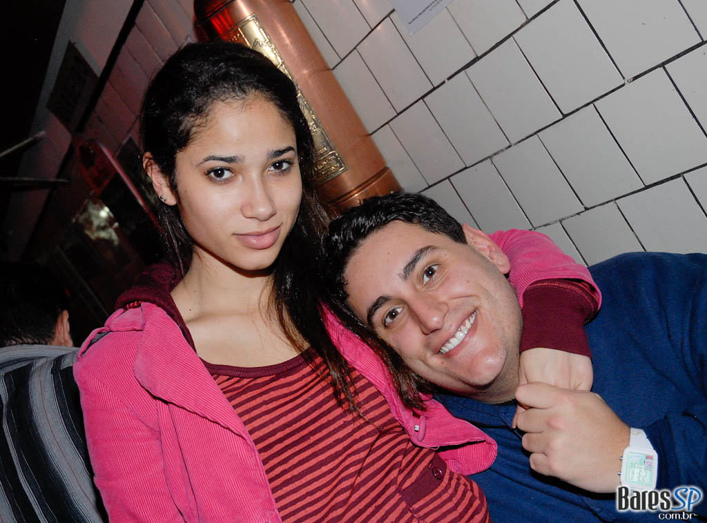 A Z Carniceria, que se manteve fiel à estrutura do primeiro açougue e matadouro da Rua Augusta, comemora seu primeiro aniversário com a estreia do projeto “Os Tremendões” A Z Carniceria, que se manteve fiel à estrutura do primeiro açougue e matadouro da Rua Augusta, comemora seu primeiro aniversário com a estreia do projeto “Os Tremendões”