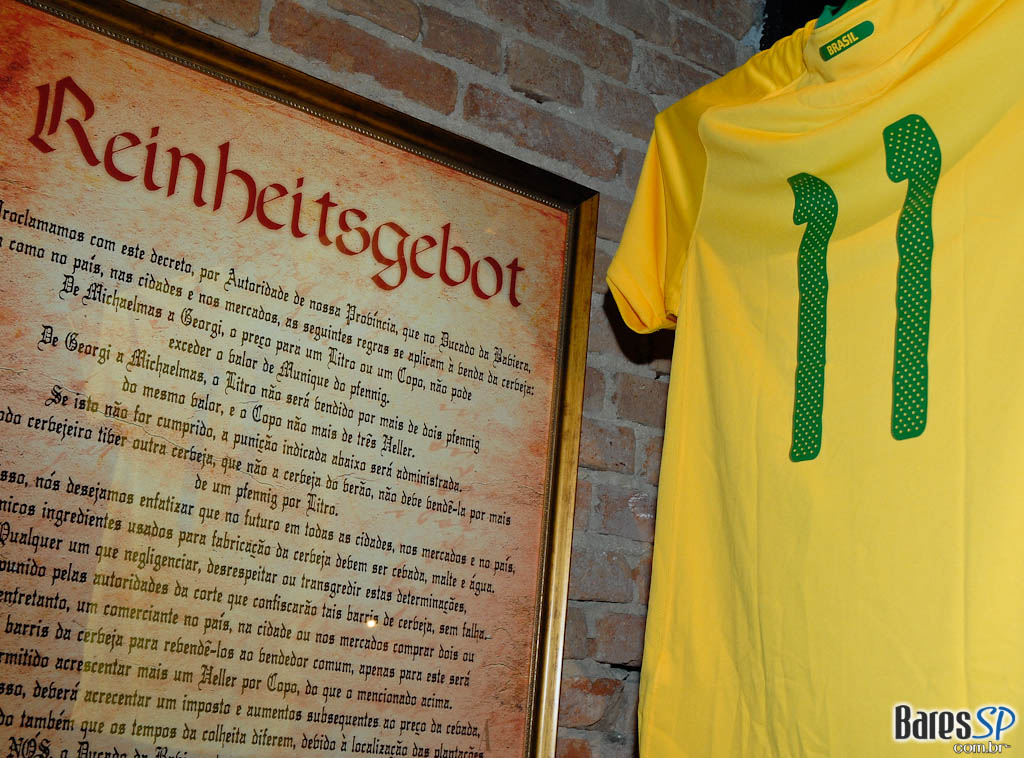 Blues e cerveja no Bar Anhanguera Blues e cerveja no Bar Anhanguera