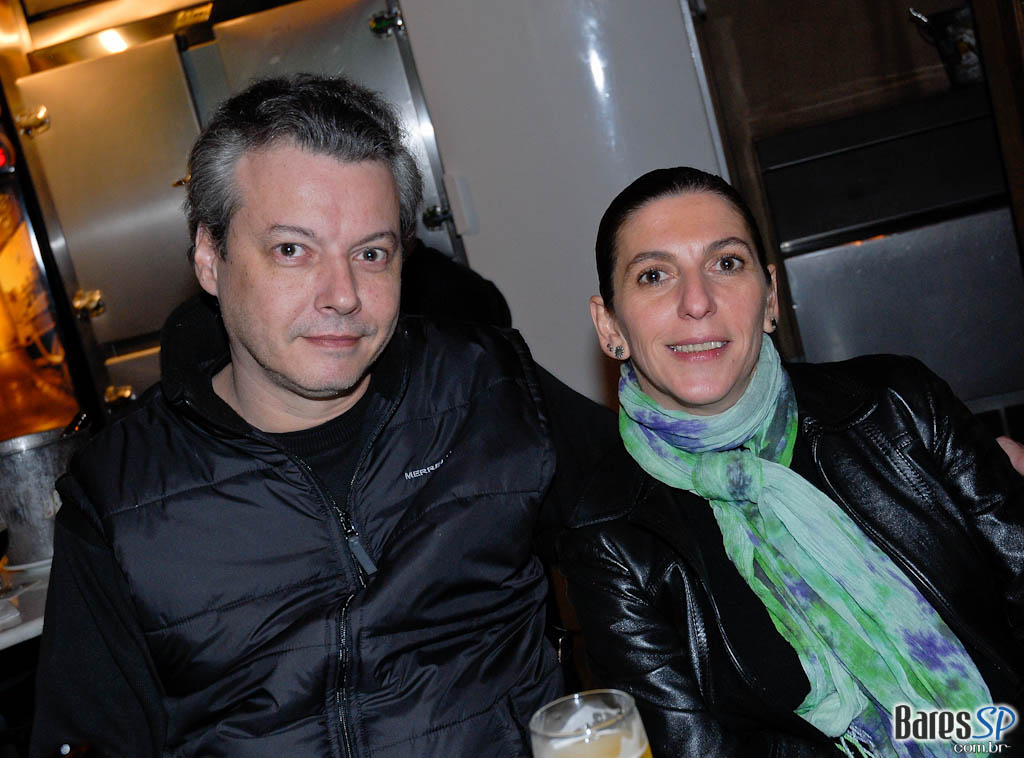 Blues e cerveja no Bar Anhanguera Blues e cerveja no Bar Anhanguera