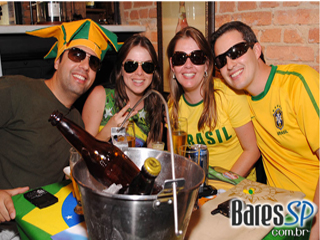 Torça pelo Brasil no Bar Anhanguera (Seleção Brasileira de Bares)