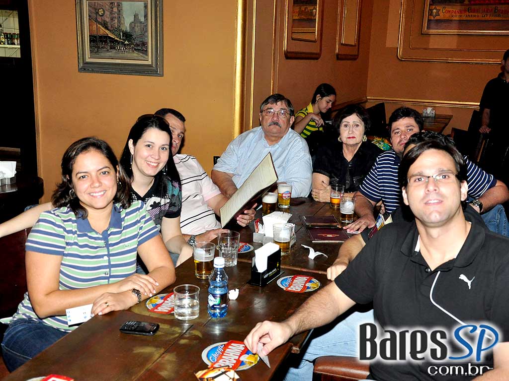 Ganhe sua Bandeira no Bar Brahma e torça para o Brasil na Copa (Seleção Brasileira de Bares) Ganhe sua Bandeira no Bar Brahma e torça para o Brasil na Copa (Seleção Brasileira de Bares)