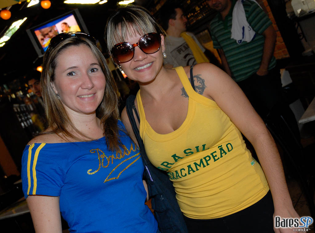 Torça pelo Brasil no Bar Anhanguera (Seleção Brasileira de Bares) Torça pelo Brasil no Bar Anhanguera (Seleção Brasileira de Bares)