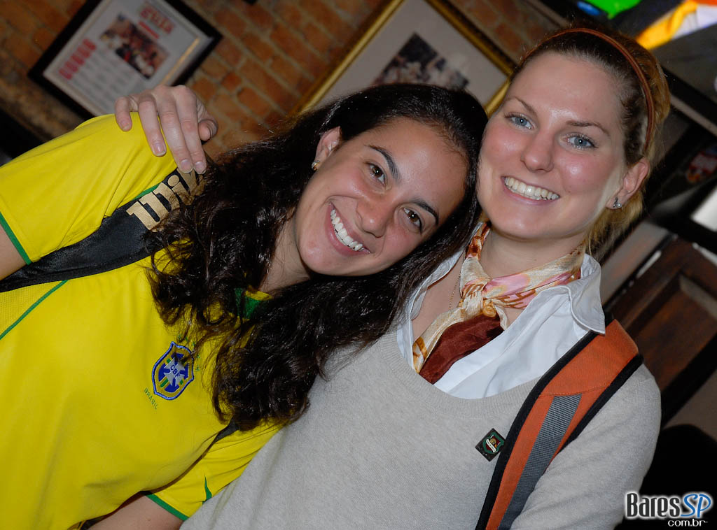 Torça pelo Brasil no Bar Anhanguera (Seleção Brasileira de Bares) Torça pelo Brasil no Bar Anhanguera (Seleção Brasileira de Bares)