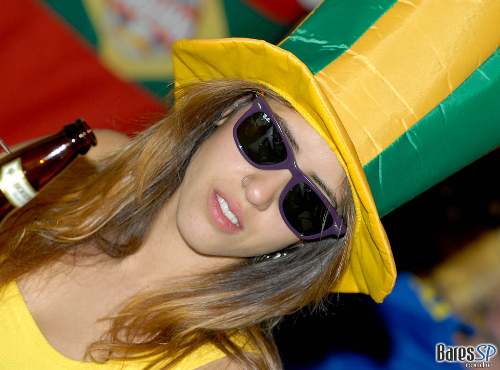 Torça pelo Brasil no Bar Anhanguera (Seleção Brasileira de Bares) Torça pelo Brasil no Bar Anhanguera (Seleção Brasileira de Bares)