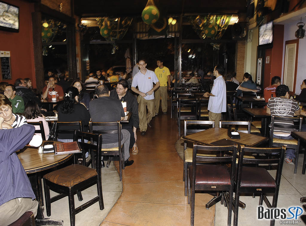 Happy Hour e esquenta para o fim de semana no Villa Caetano's Happy Hour e esquenta para o fim de semana no Villa Caetano's