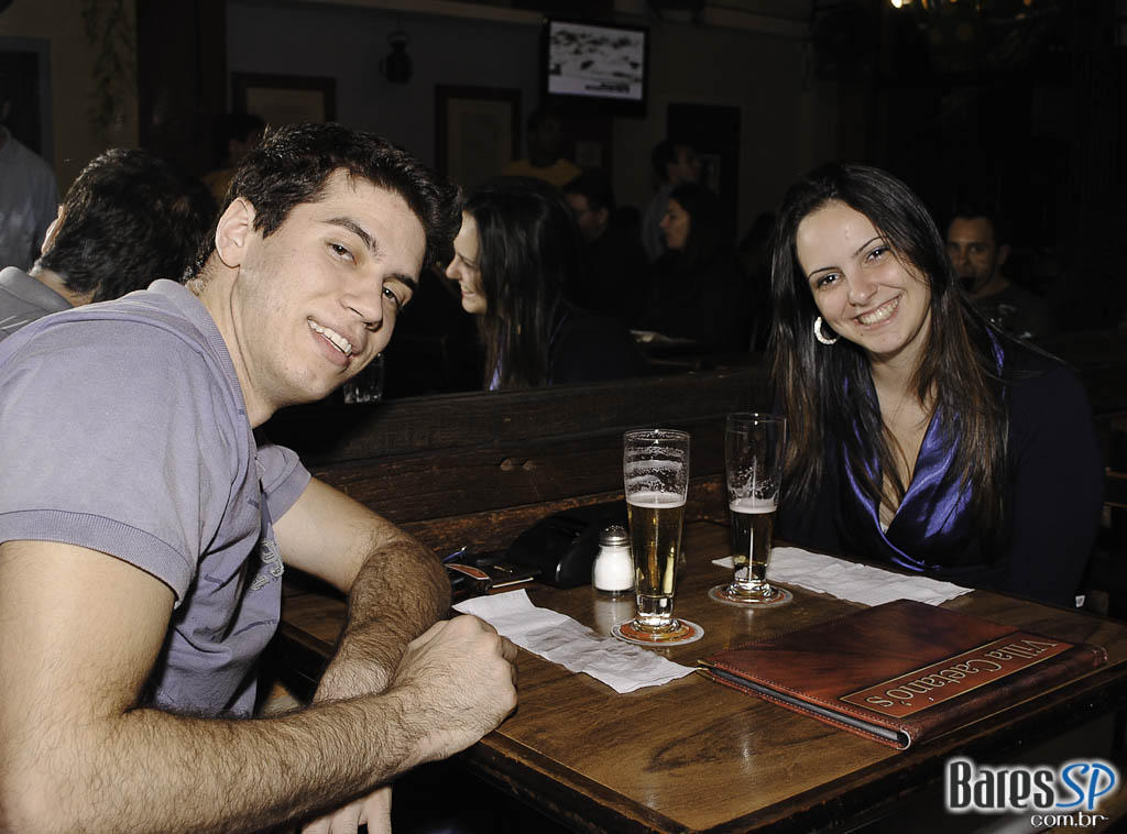 Happy Hour e esquenta para o fim de semana no Villa Caetano's Happy Hour e esquenta para o fim de semana no Villa Caetano's