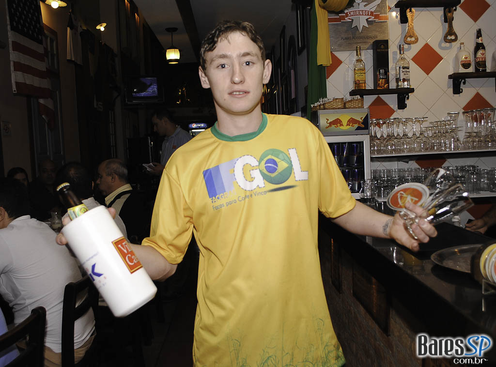 Happy Hour e esquenta para o fim de semana no Villa Caetano's Happy Hour e esquenta para o fim de semana no Villa Caetano's