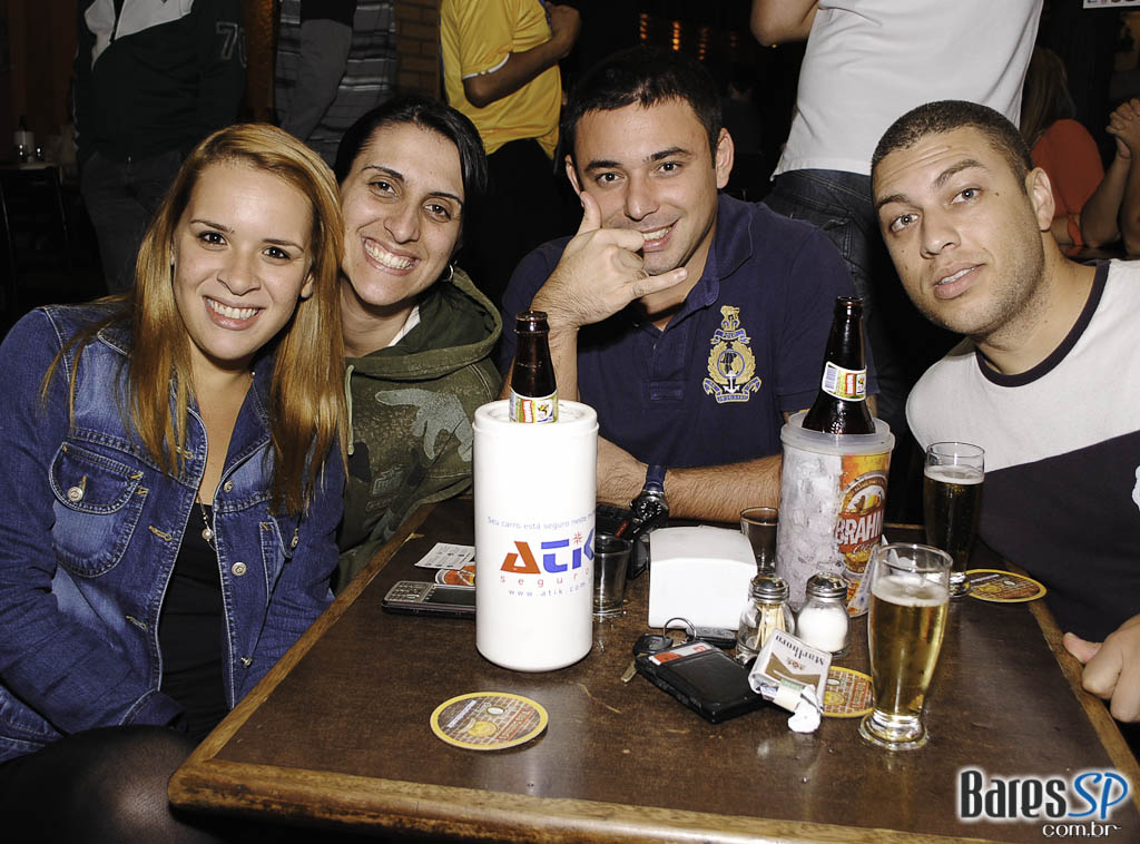 Happy Hour no Caetano s Happy Hour no Caetano s