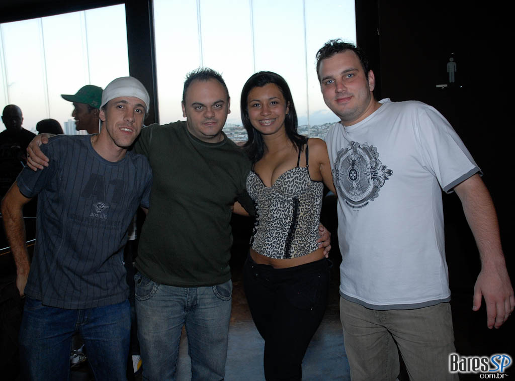 Inauguração do Espaço A Inauguração do Espaço A