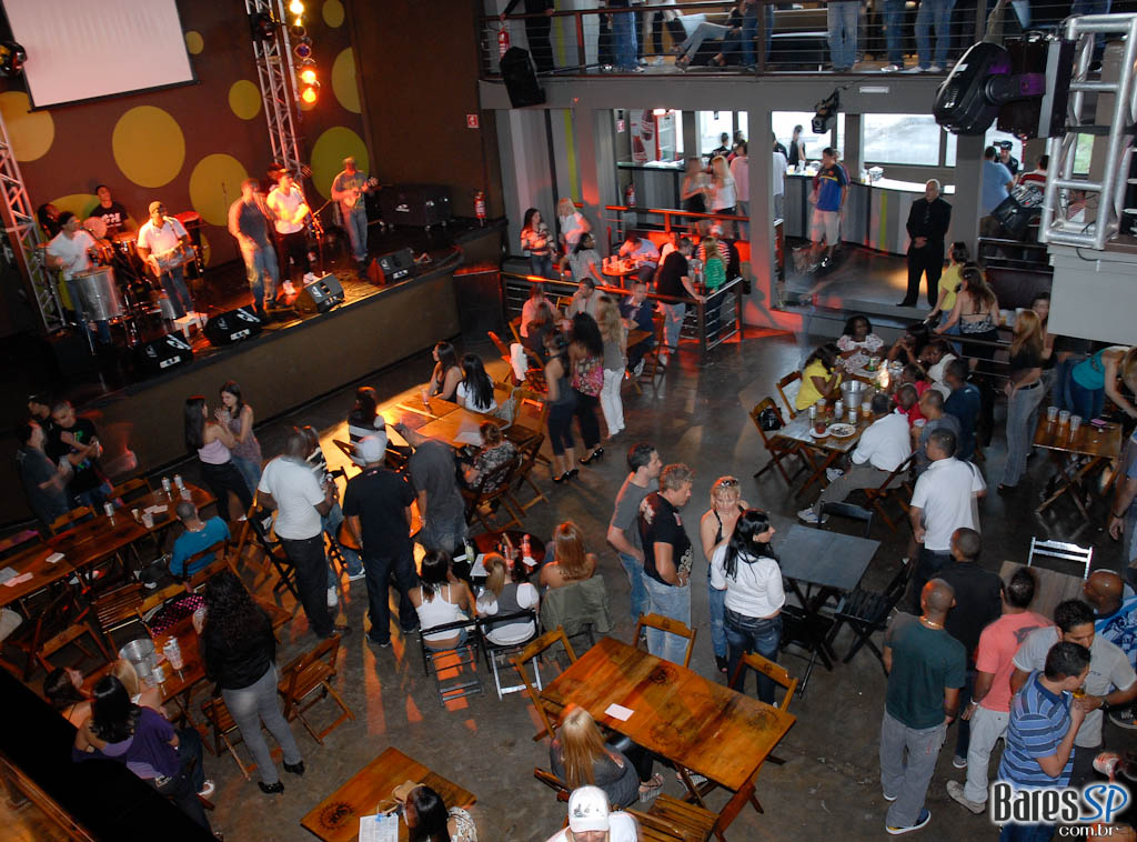 Inauguração do Espaço A Inauguração do Espaço A