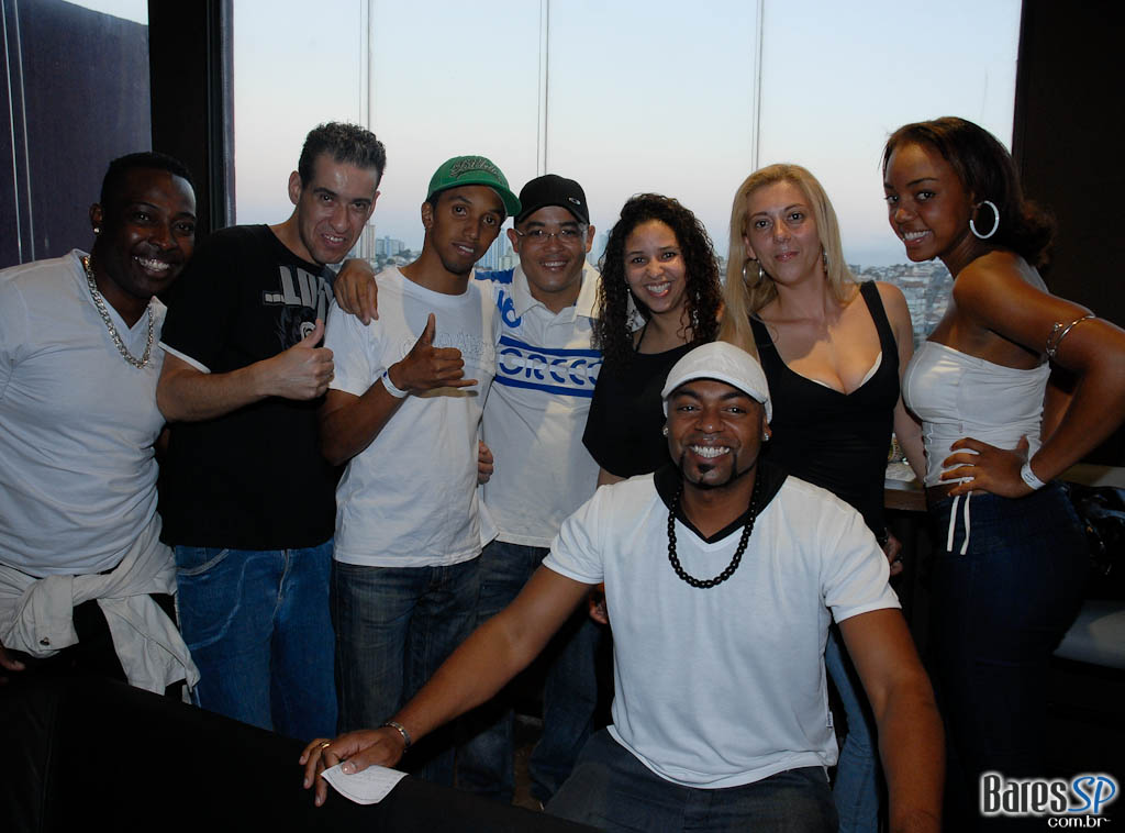 Inauguração do Espaço A Inauguração do Espaço A