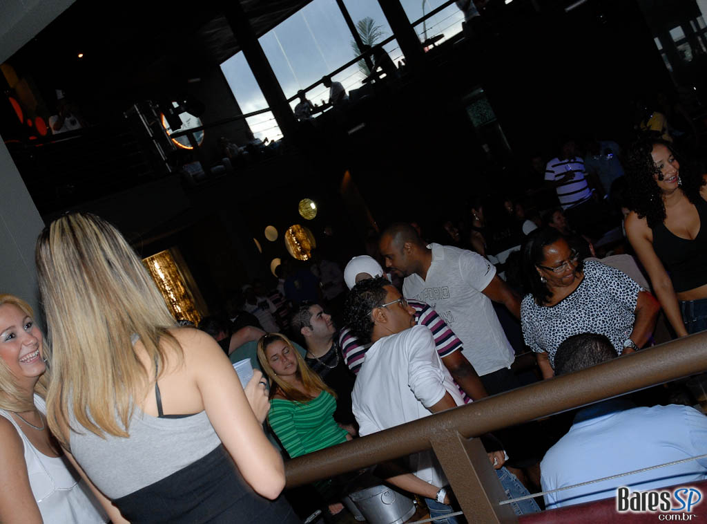 Inauguração do Espaço A Inauguração do Espaço A