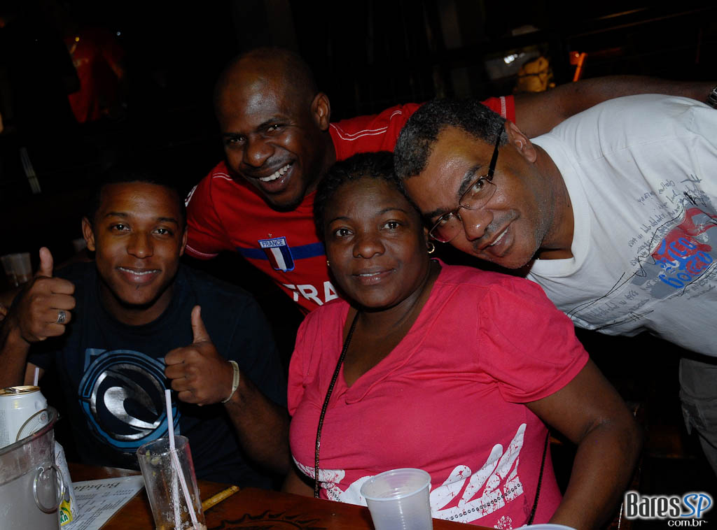 Inauguração do Espaço A Inauguração do Espaço A