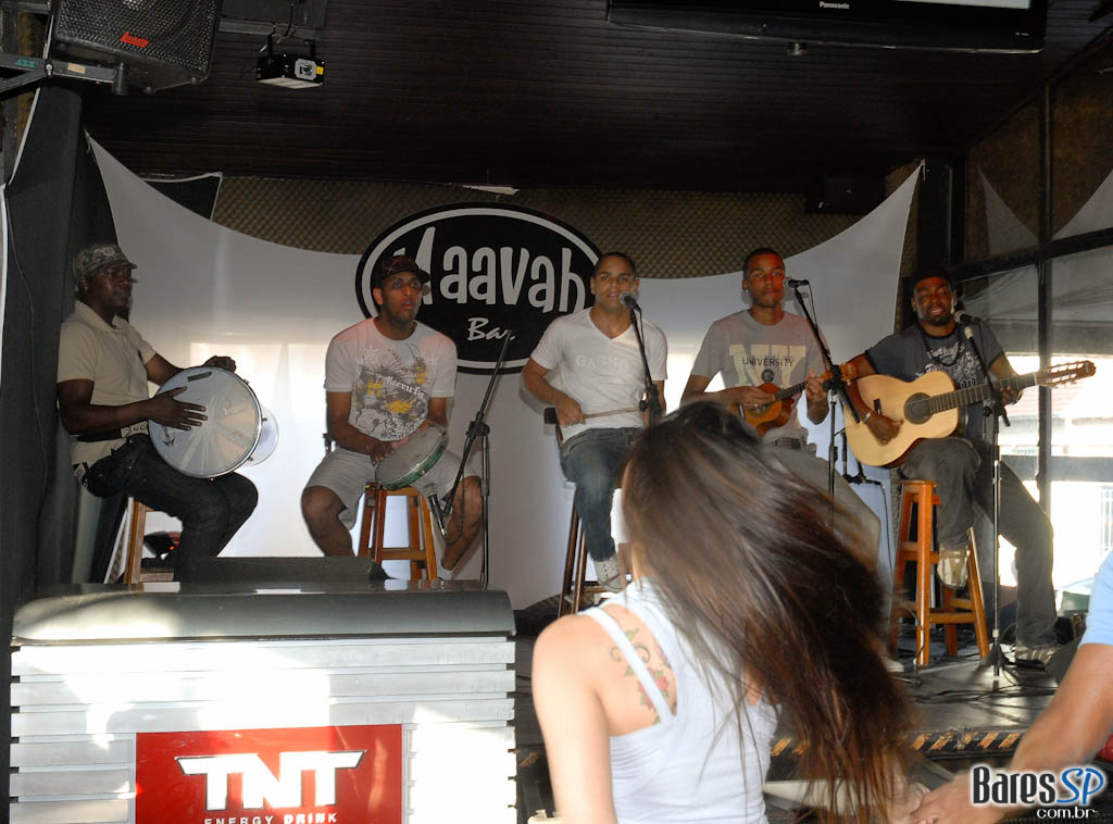 Feijoada com Pagode anima a tarde do Maavah Feijoada com Pagode anima a tarde do Maavah