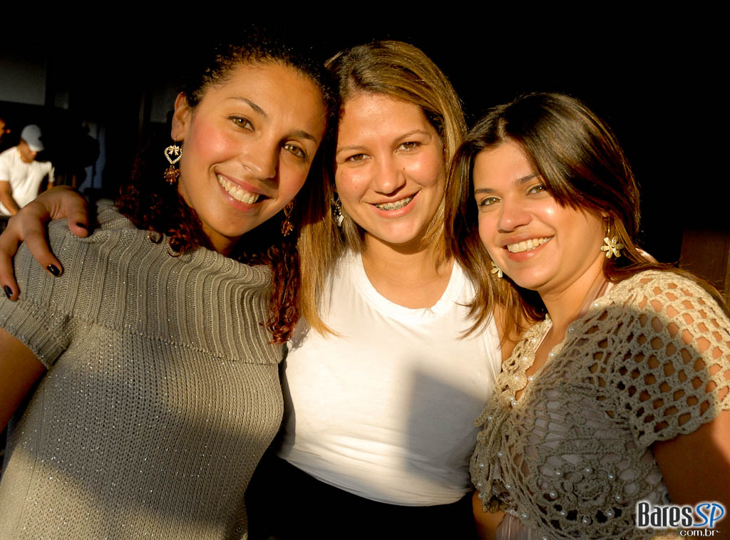 Feijoada com Pagode anima a tarde do Maavah Feijoada com Pagode anima a tarde do Maavah