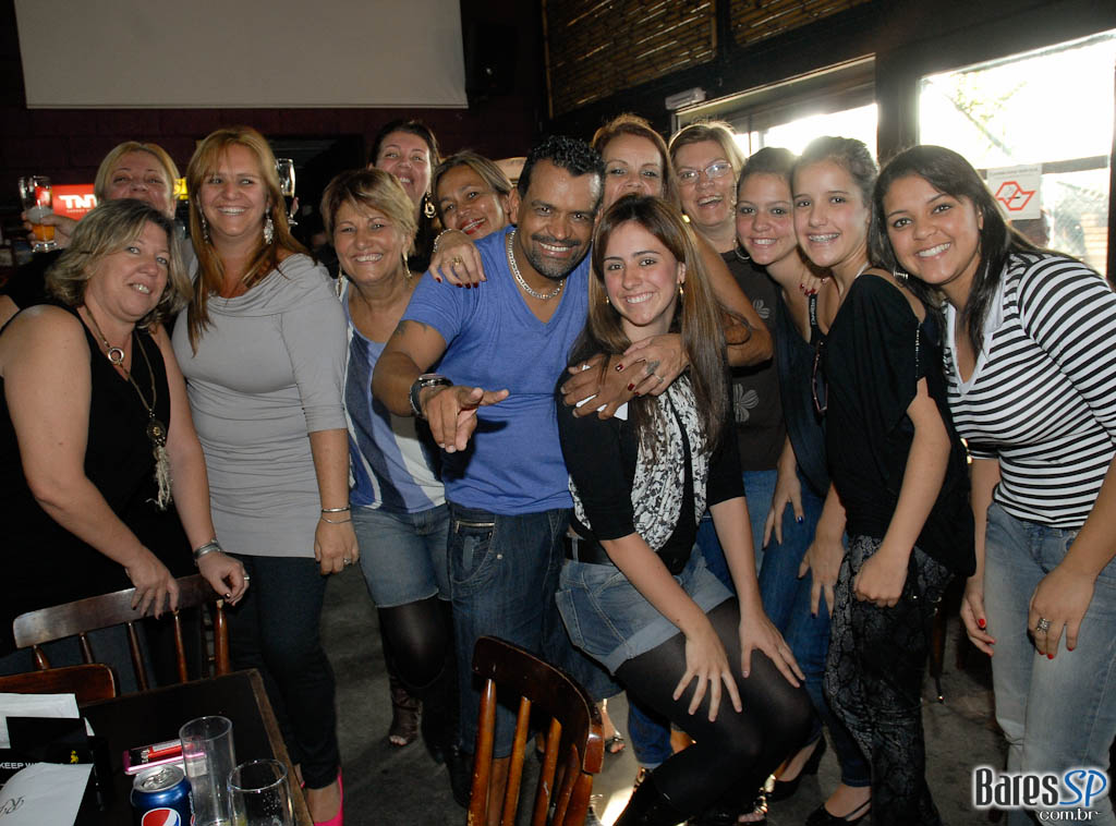 Feijoada com Pagode anima a tarde do Maavah Feijoada com Pagode anima a tarde do Maavah