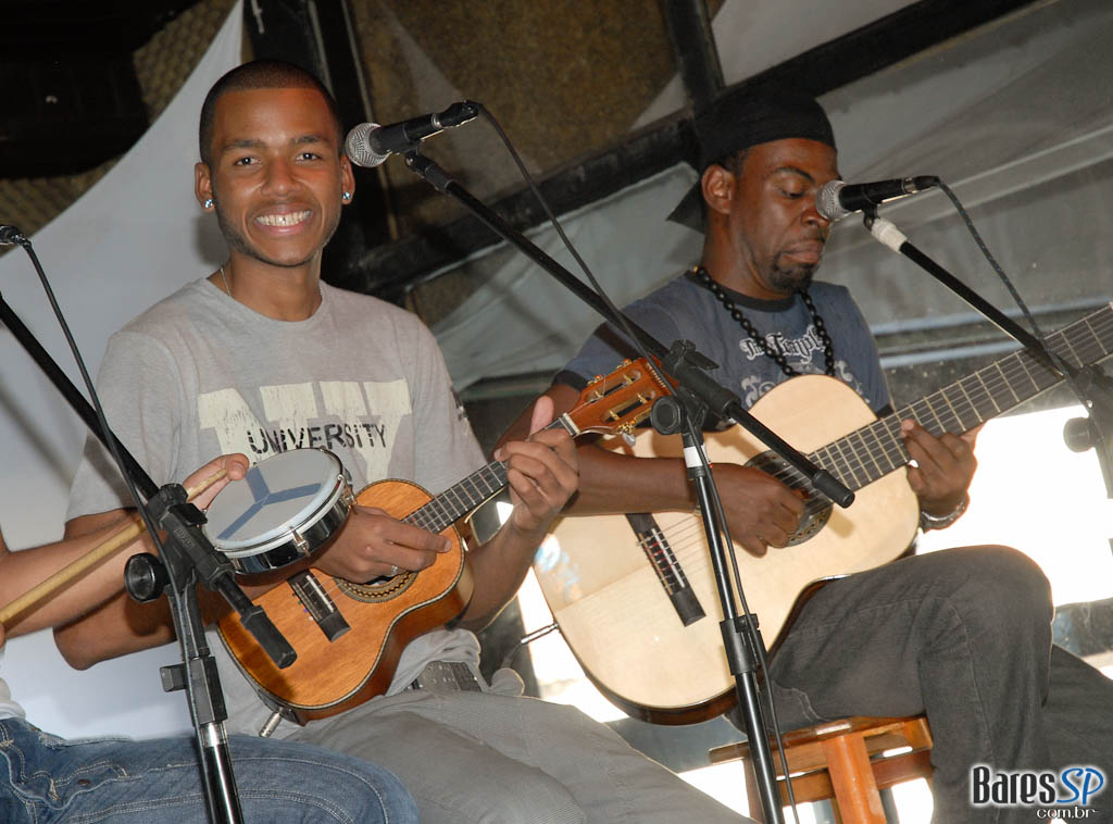 Feijoada com Pagode anima a tarde do Maavah Feijoada com Pagode anima a tarde do Maavah