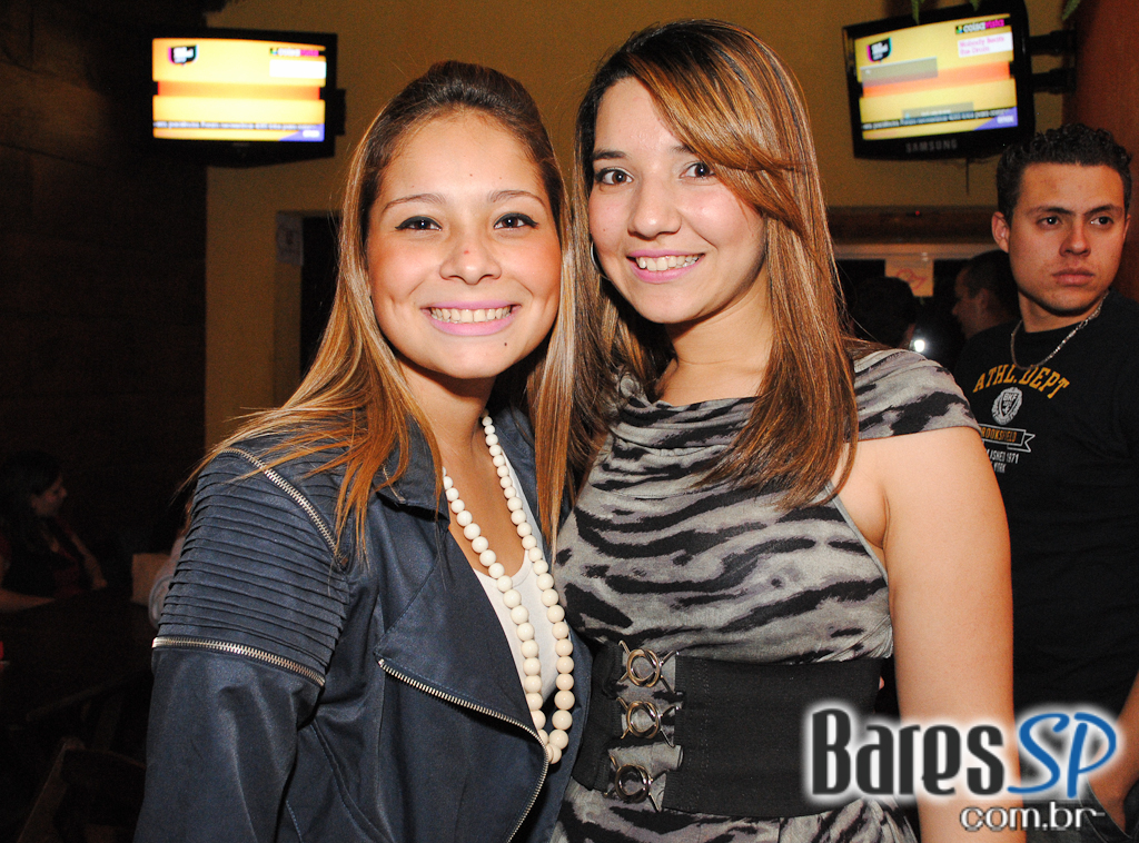 MPB, Pop Rock e Música Comercial no Bar Camará MPB, Pop Rock e Música Comercial no Bar Camará