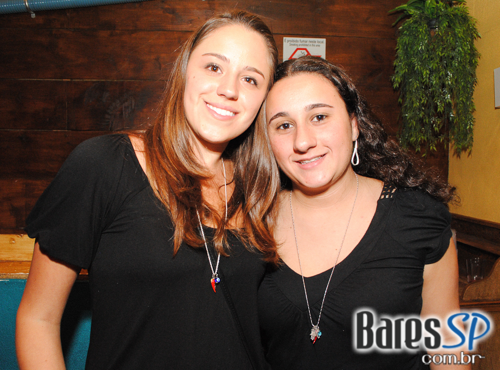 MPB, Pop Rock e Música Comercial no Bar Camará MPB, Pop Rock e Música Comercial no Bar Camará