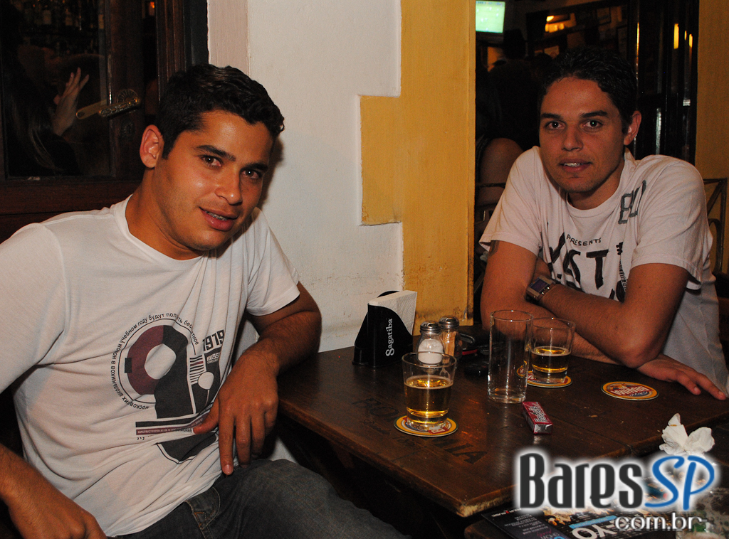 Feijoada e Chorinho no Zeppelin Madalena, zona oeste de São Paulo Feijoada e Chorinho no Zeppelin Madalena, zona oeste de São Paulo