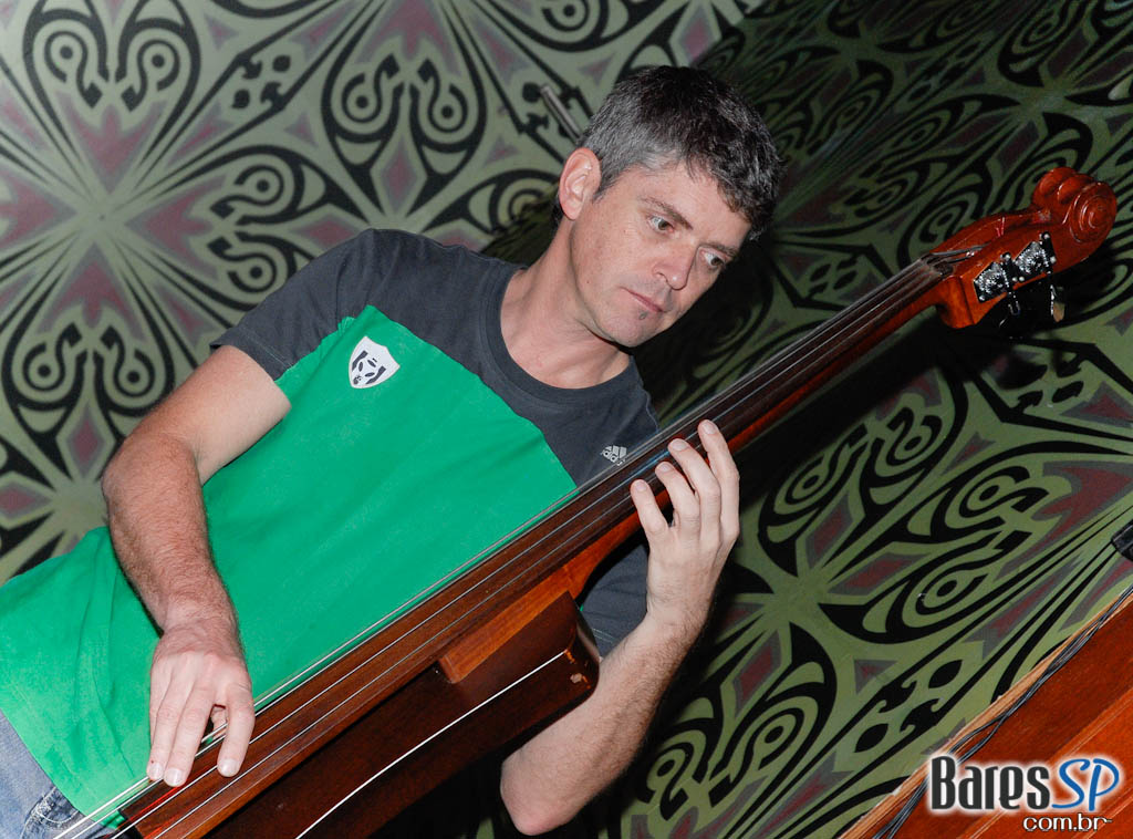 Projeto Jazz Nights com Ari Borger Quartet no Berlin Projeto Jazz Nights com Ari Borger Quartet no Berlin