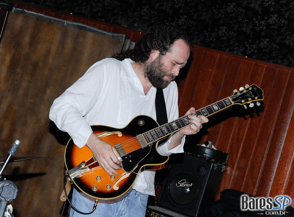 Projeto Jazz Nights com Ari Borger Quartet no Berlin Projeto Jazz Nights com Ari Borger Quartet no Berlin