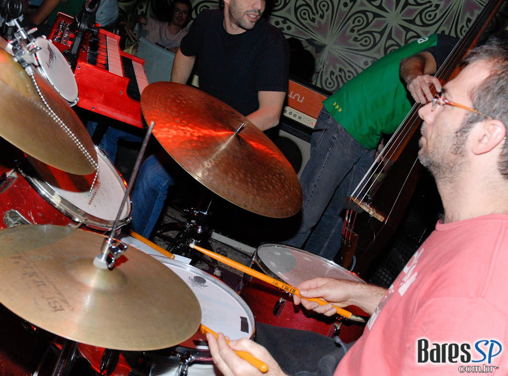 Projeto Jazz Nights com Ari Borger Quartet no Berlin Projeto Jazz Nights com Ari Borger Quartet no Berlin