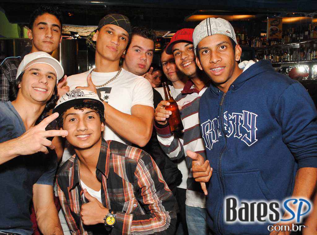 Planta e Raiz no Açai Praia Planta e Raiz no Açai Praia