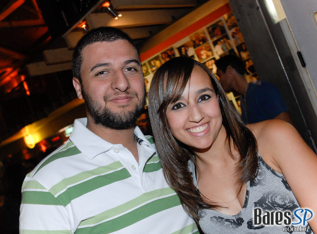 Sexta-feira de pagode com os grupos Pegada Pan e Batucada Pop no Santa Clara Sexta-feira de pagode com os grupos Pegada Pan e Batucada Pop no Santa Clara