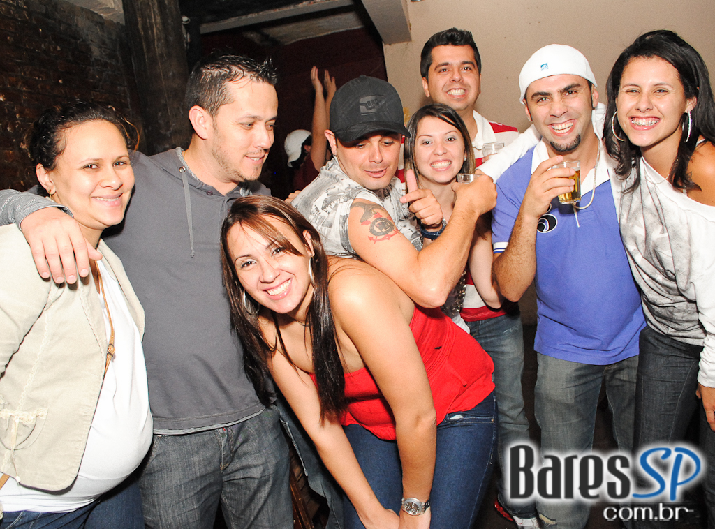 Saturday Night no Unha de Gato Saturday Night no Unha de Gato