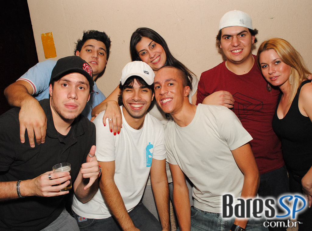 Saturday Night no Unha de Gato Saturday Night no Unha de Gato