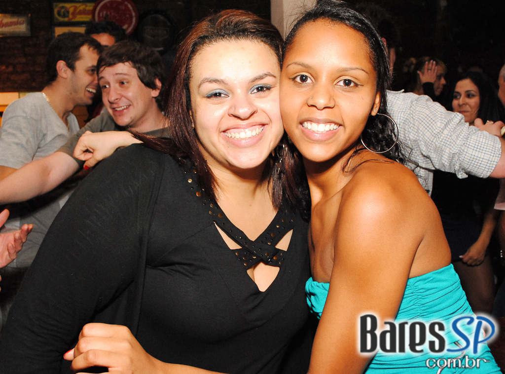 Saturday Night no Unha de Gato Saturday Night no Unha de Gato