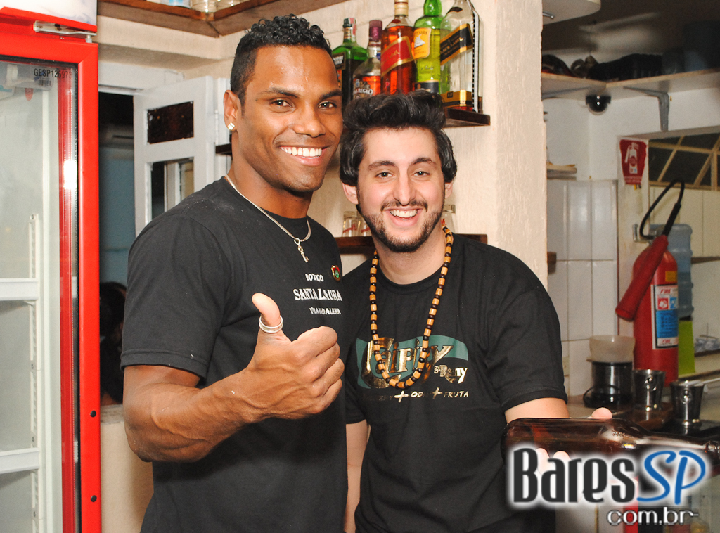Boteco Santa Laura tem sábado com muito pagode, samba-rock e black music Boteco Santa Laura tem sábado com muito pagode, samba-rock e black music