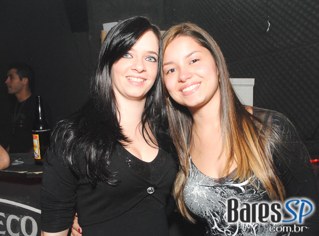 Boteco Santa Laura tem sábado com muito pagode, samba-rock e black music Boteco Santa Laura tem sábado com muito pagode, samba-rock e black music