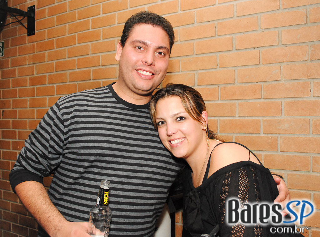 Boteco Santa Laura tem sábado com muito pagode, samba-rock e black music Boteco Santa Laura tem sábado com muito pagode, samba-rock e black music