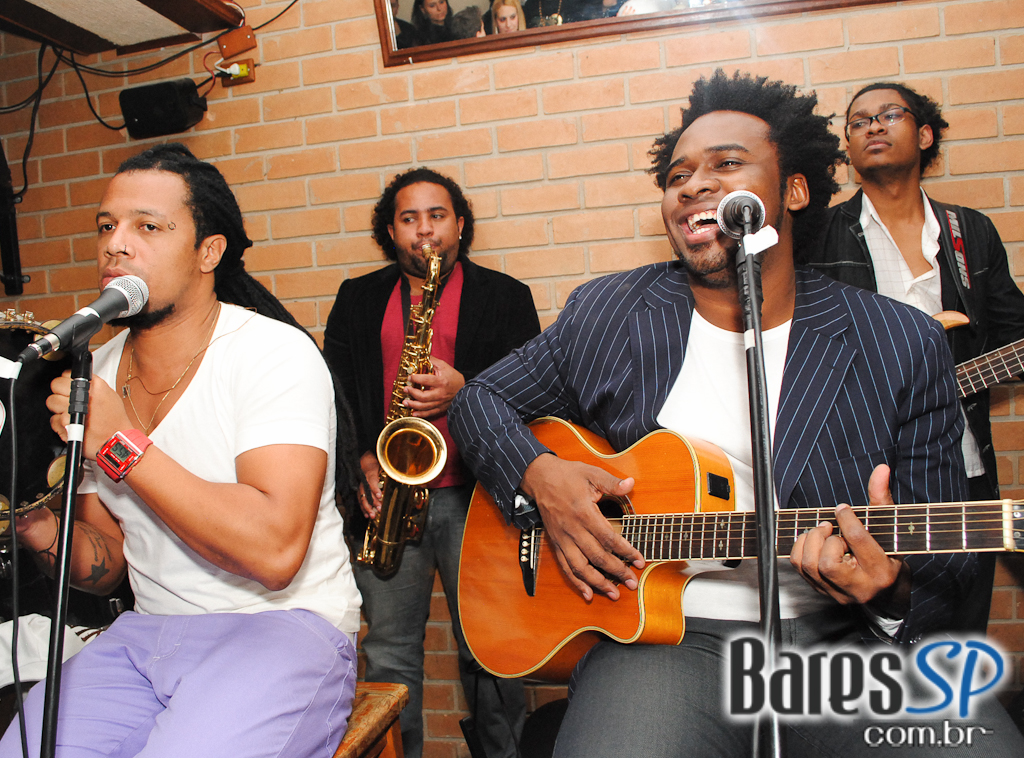 Boteco Santa Laura tem sábado com muito pagode, samba-rock e black music Boteco Santa Laura tem sábado com muito pagode, samba-rock e black music