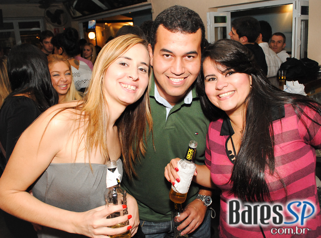 Boteco Santa Laura tem sábado com muito pagode, samba-rock e black music Boteco Santa Laura tem sábado com muito pagode, samba-rock e black music
