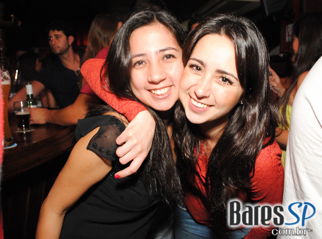 BANDA BUBBLES NO REPUBLIC PUB BANDA BUBBLES NO REPUBLIC PUB