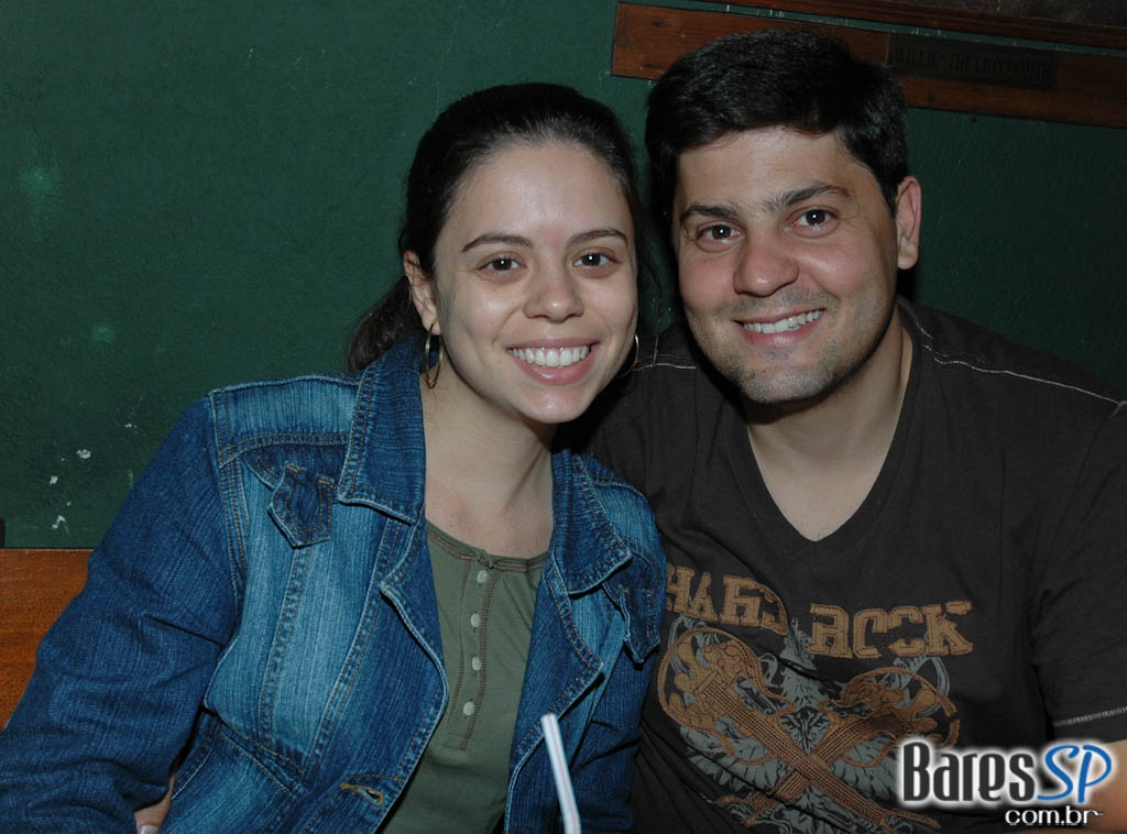 Pamella Araújo Quarteto Jazz e Banda Dark Lens (pop rock) Pamella Araújo Quarteto Jazz e Banda Dark Lens (pop rock)