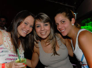 Noite Alternativa anima a sexta-feira do Unha de Gato