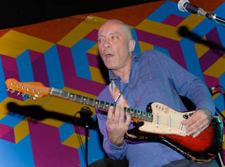 Edgard Scandurra lançou primeiro DVD de sua carreira solo no Sesc Pompeia