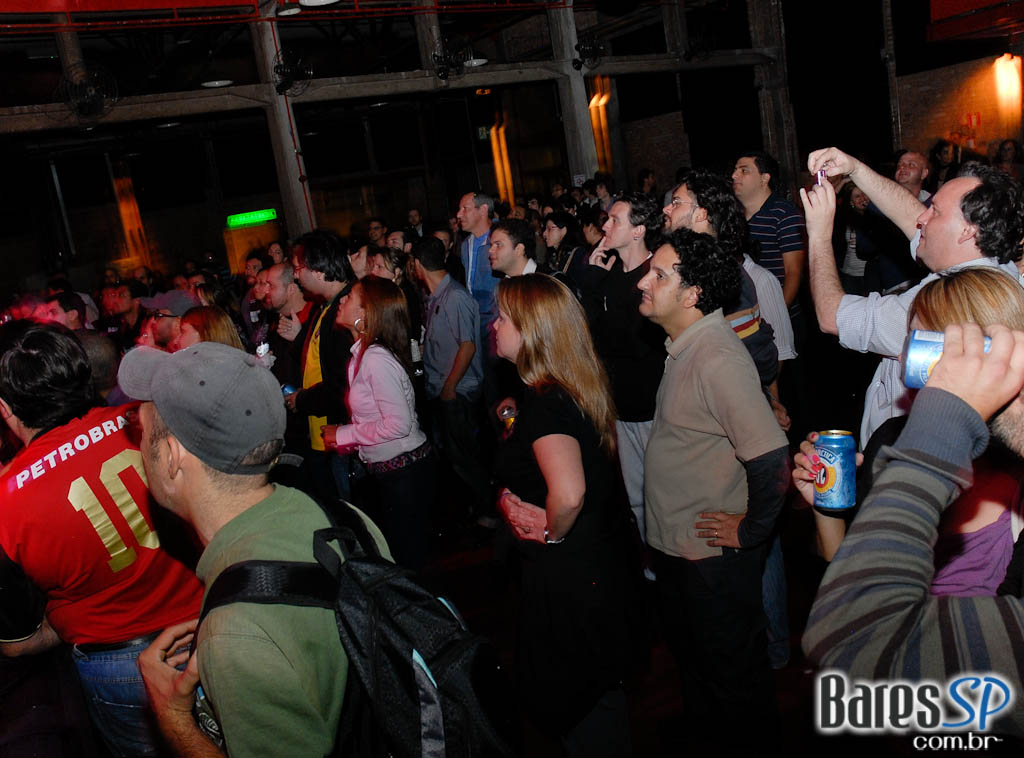 Edgard Scandurra lançou primeiro DVD de sua carreira solo no Sesc Pompeia Edgard Scandurra lançou primeiro DVD de sua carreira solo no Sesc Pompeia