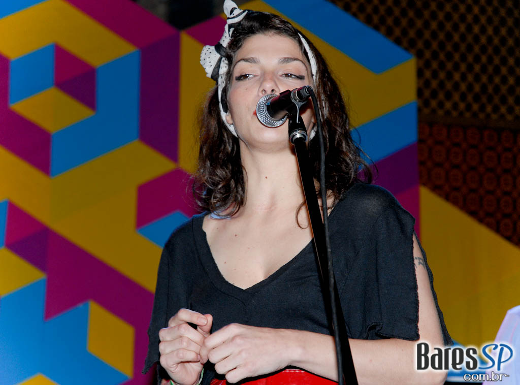 Edgard Scandurra lançou primeiro DVD de sua carreira solo no Sesc Pompeia Edgard Scandurra lançou primeiro DVD de sua carreira solo no Sesc Pompeia