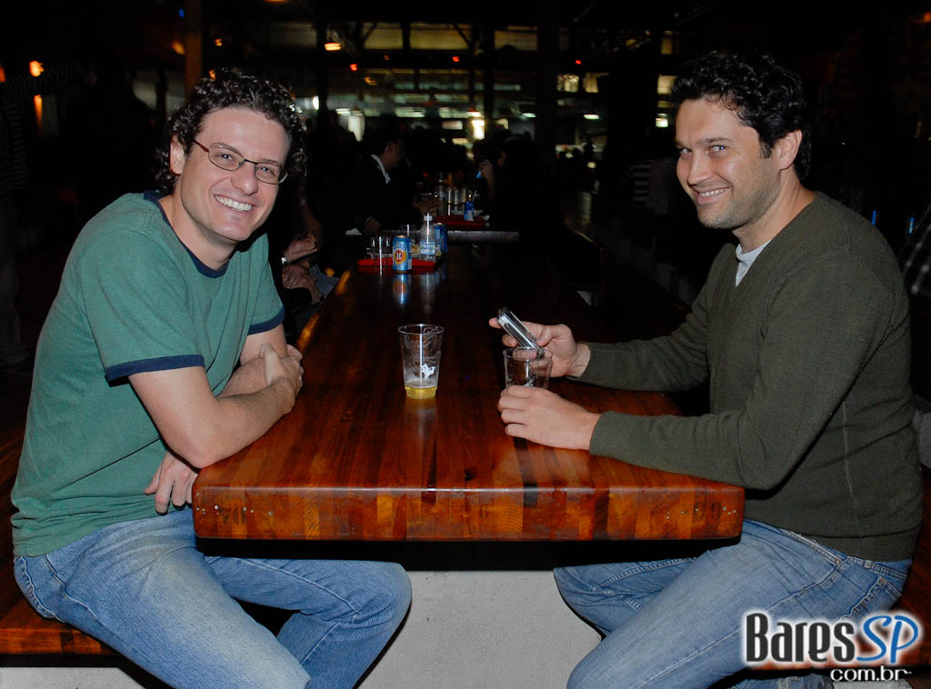 Edgard Scandurra lançou primeiro DVD de sua carreira solo no Sesc Pompeia Edgard Scandurra lançou primeiro DVD de sua carreira solo no Sesc Pompeia