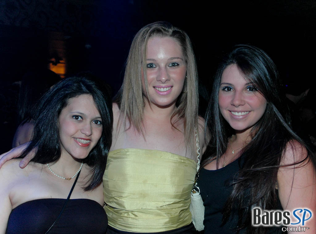 Kiss & Fly Club recebeu o Dj Pete nesta quinta Kiss & Fly Club recebeu o Dj Pete nesta quinta